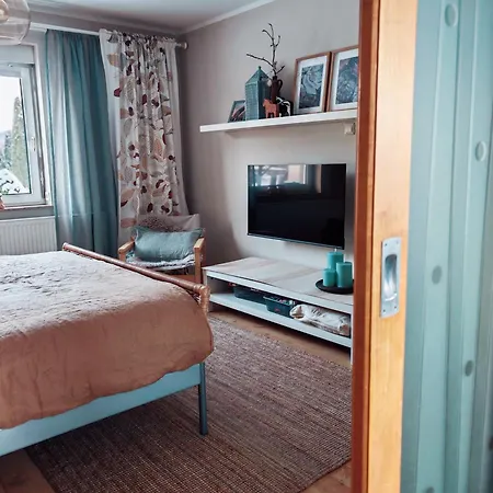 Appartement Haus An Der Wiese Privat Mit Garten Und Parkplatz