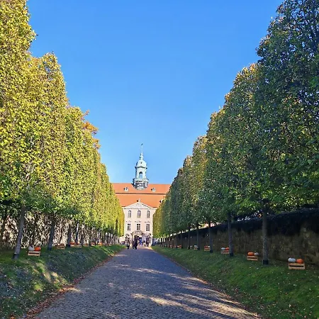Haus An Der Wiese Privat Mit Garten Und Parkplatz Floha